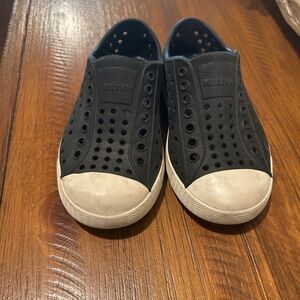 Native Jefferson Navy/ White C8